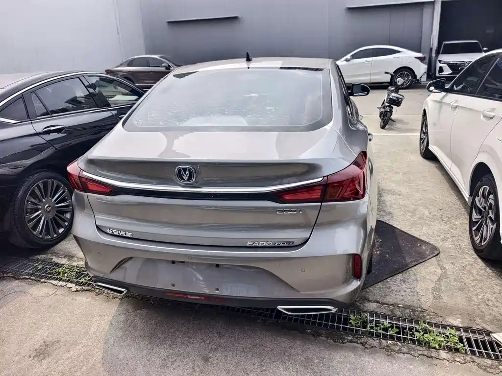 Changan Eado — миниатюра 11