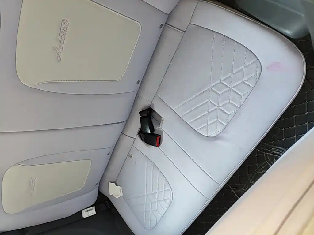 Wuling MINIEV — миниатюра 17