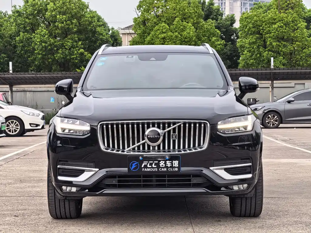 Volvo XC90 — миниатюра 2