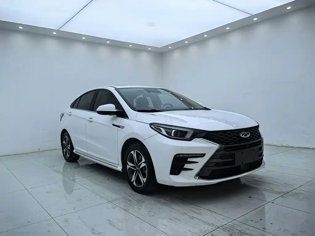 Chery Arrizo 5 PLUS — миниатюра 3