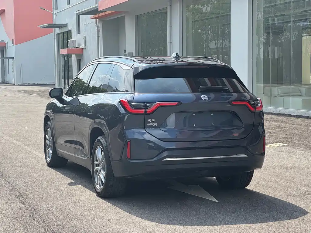 NIO ES6 — миниатюра 23