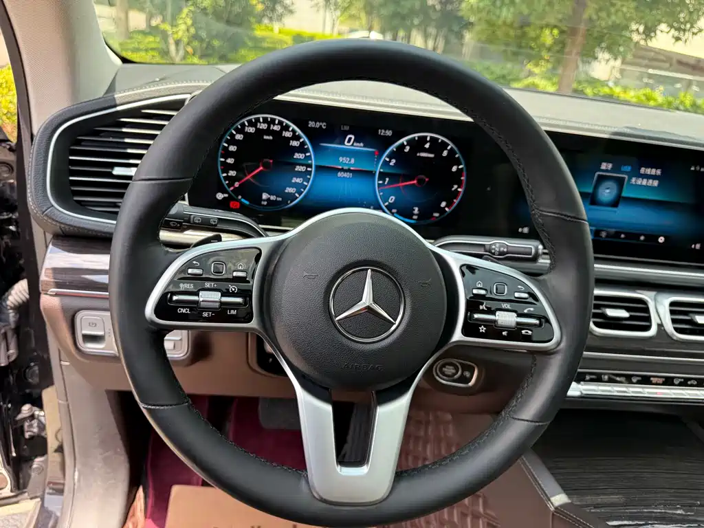 Mercedes-Benz GLE (Import) — миниатюра 25