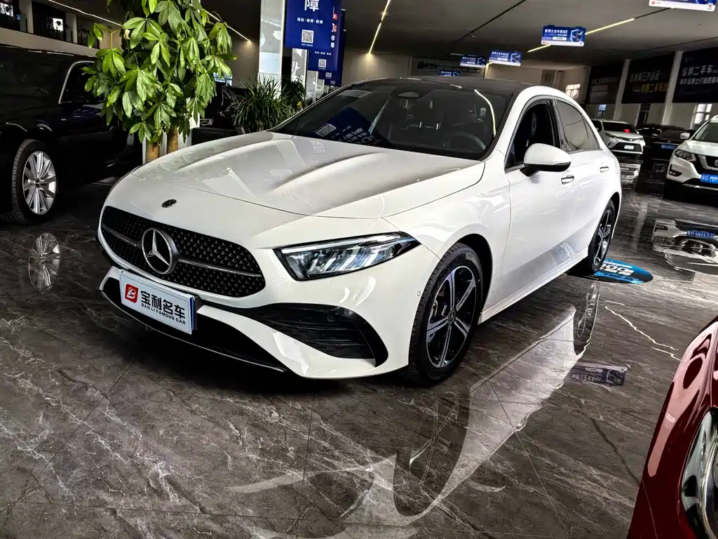 Mercedes-Benz A-Class 2024