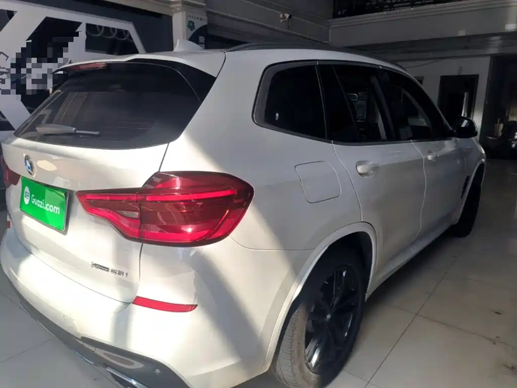 BMW X3 — миниатюра 7