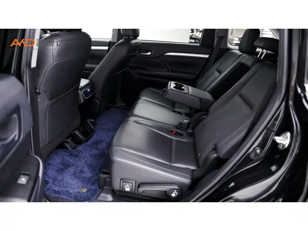 Toyota Highlander — миниатюра 7