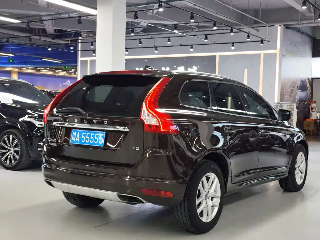Volvo XC60 — миниатюра 9