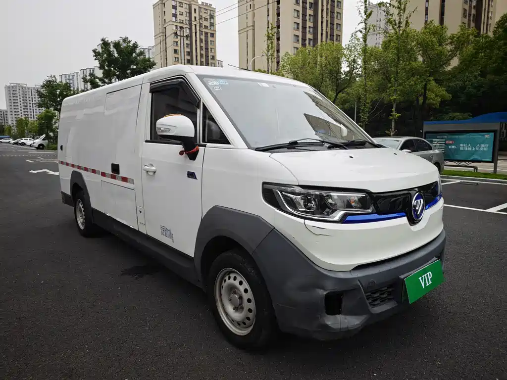 Foton Zhilan Genie E7 — миниатюра 3