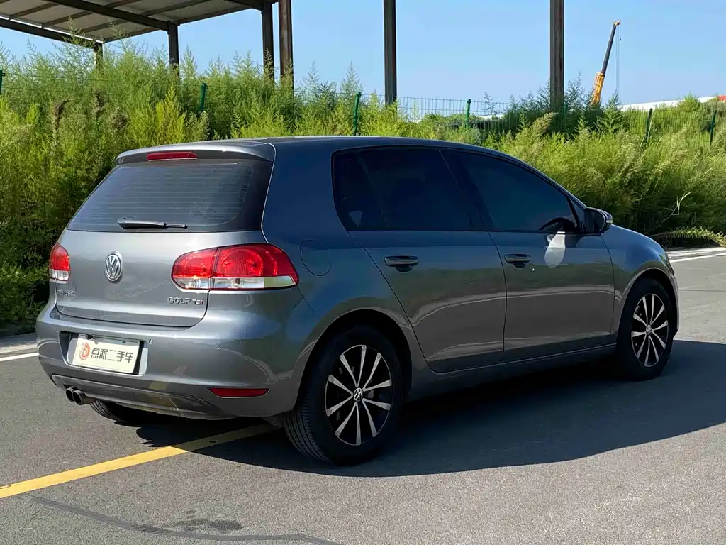 Volkswagen Golf — миниатюра 4