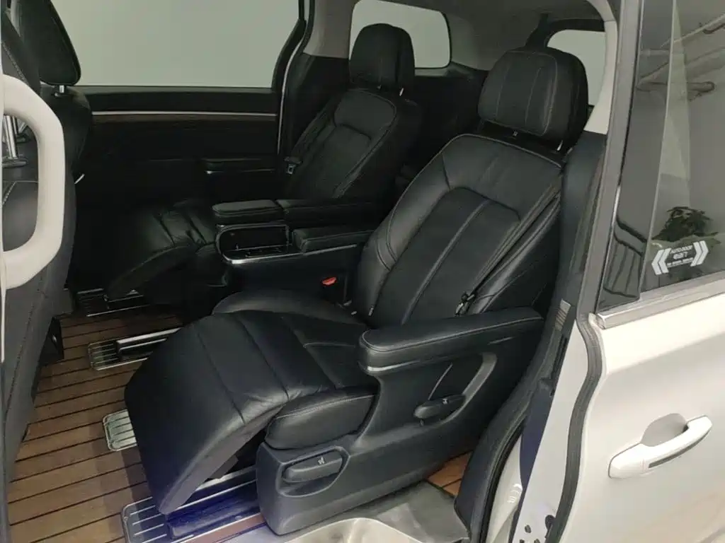 GAC Motor Trumpchi M8 — миниатюра 17