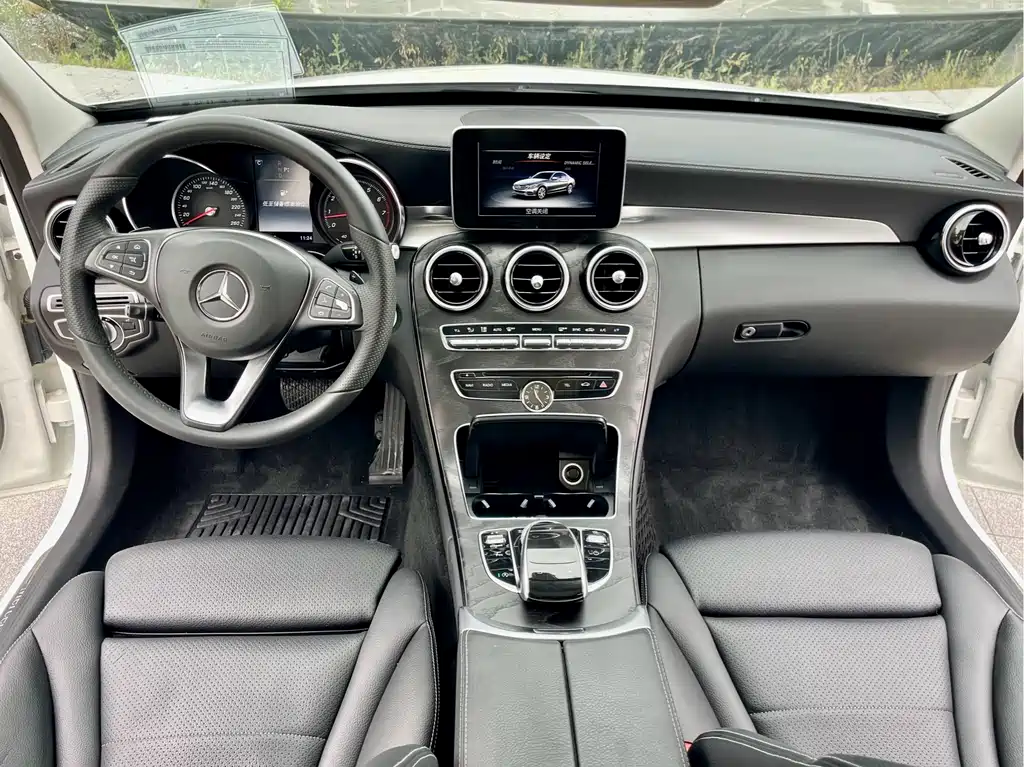 Mercedes-Benz C-Class C 2016 C 200 L Sport