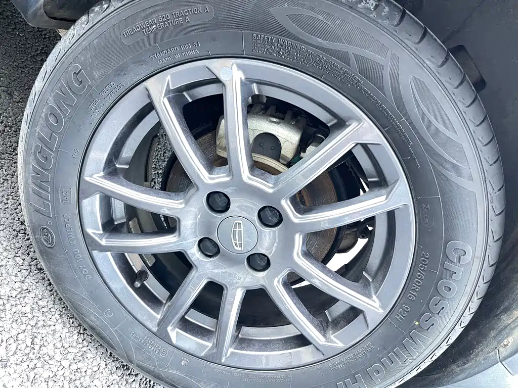 GEELY AUTOMOBILE VISION X3