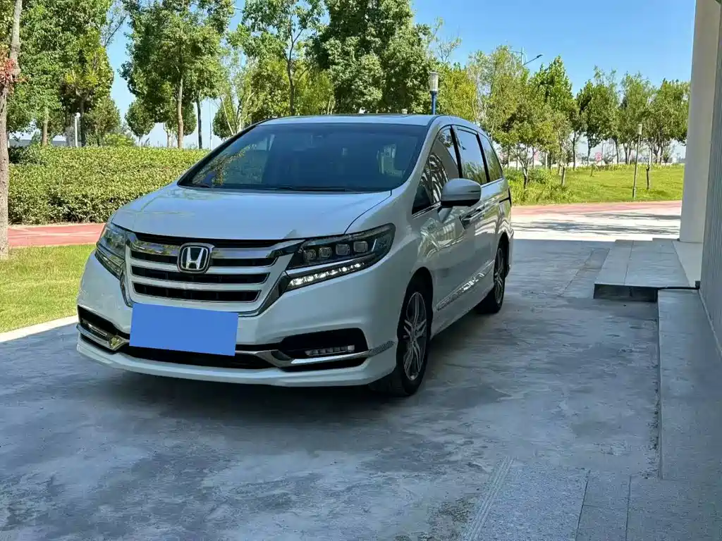 Honda Elysion — миниатюра 3