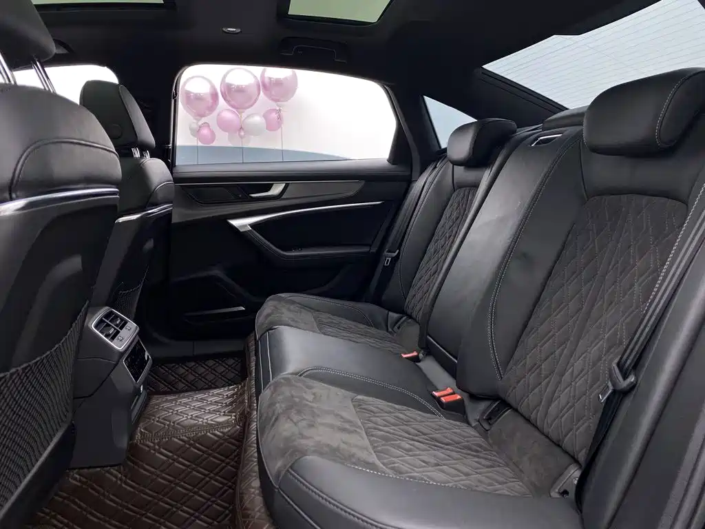 Audi A6L — миниатюра 7