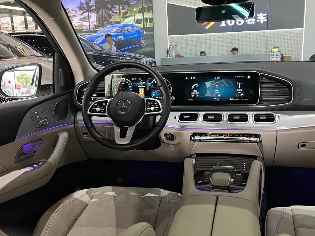 Mercedes-Benz GLE (Import) — миниатюра 16