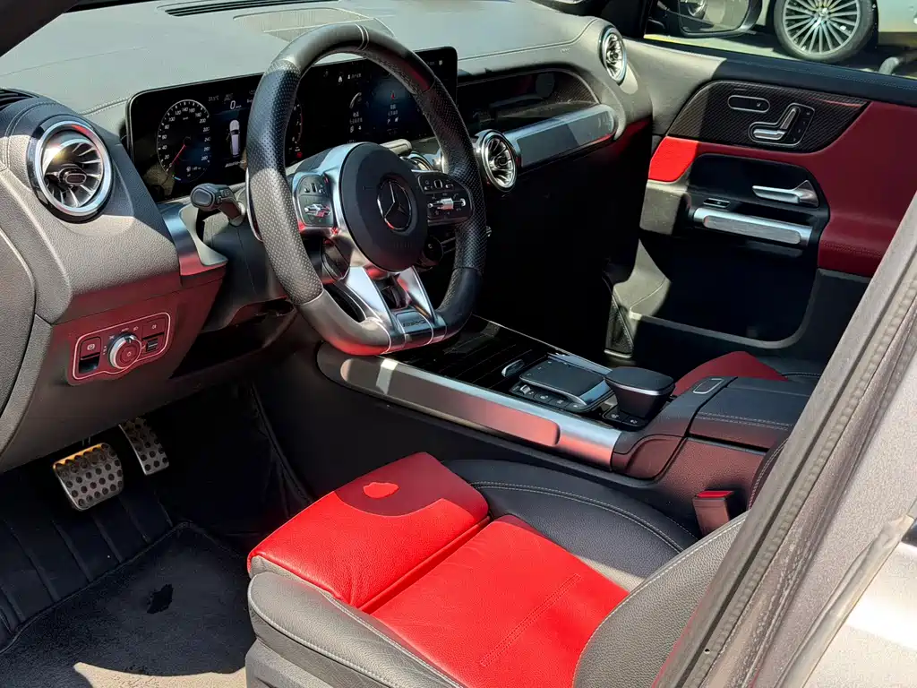 Mercedes-Benz GLB AMG — миниатюра 9