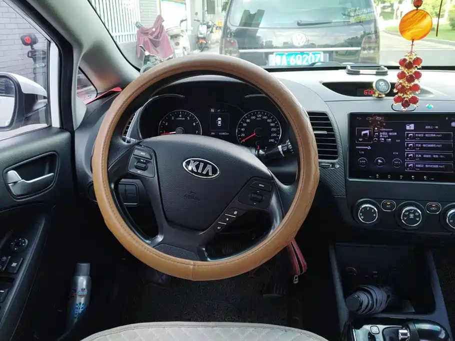 Kia K3 — миниатюра 15