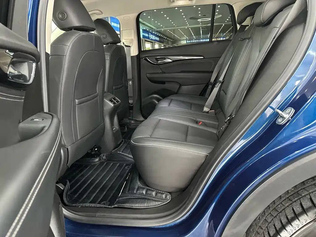 Buick Envision Plus — миниатюра 11