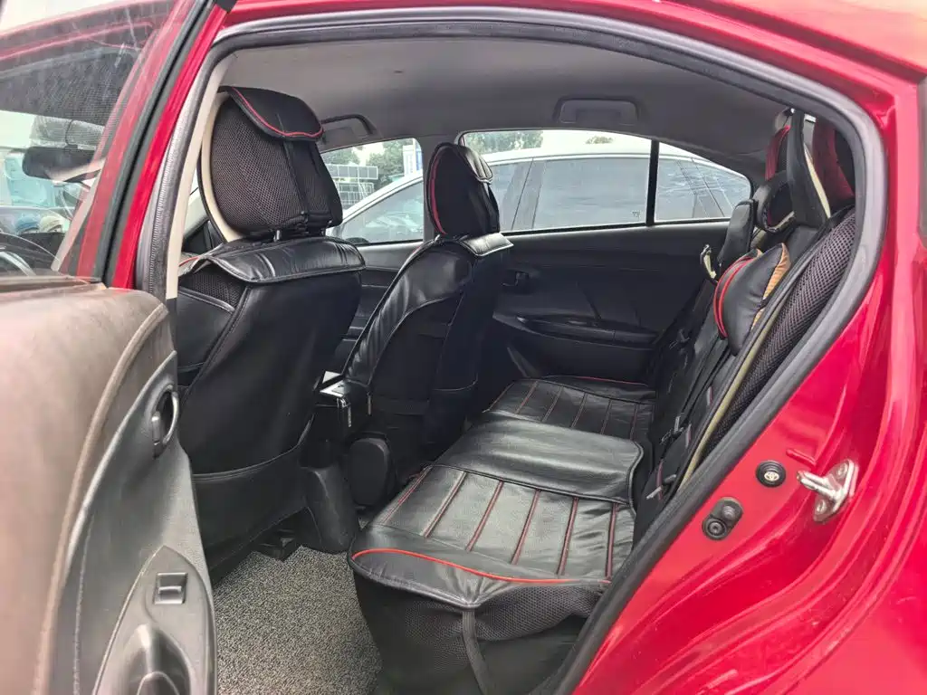 Toyota Vios — миниатюра 9