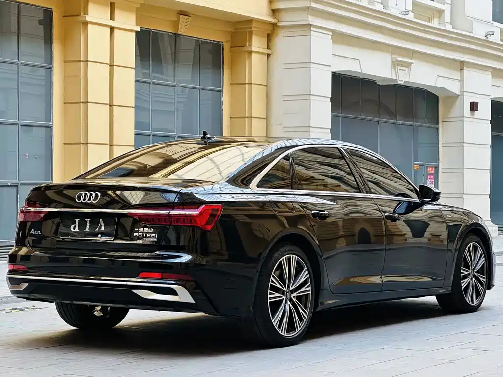 Audi A6L — миниатюра 5