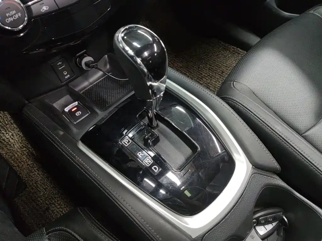 Nissan X-Trail — миниатюра 14