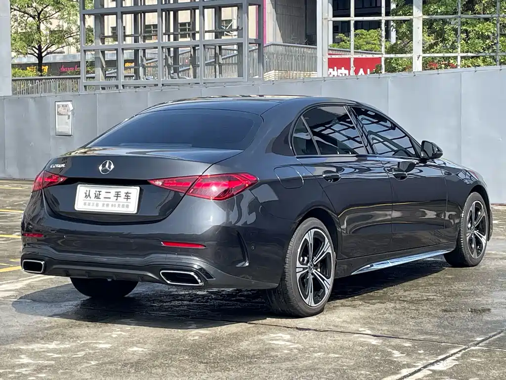 Mercedes-Benz C-Class — миниатюра 9