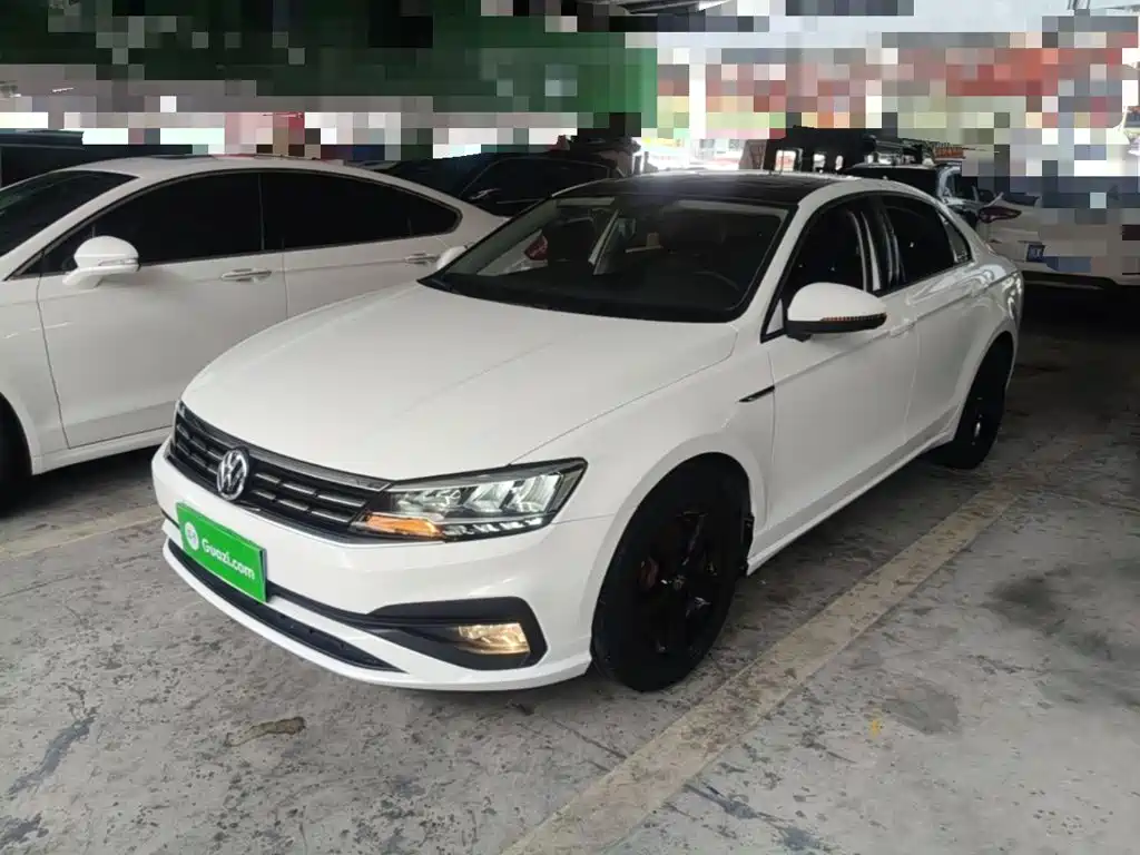 Volkswagen Lamando 2019 230TSI DSG VI