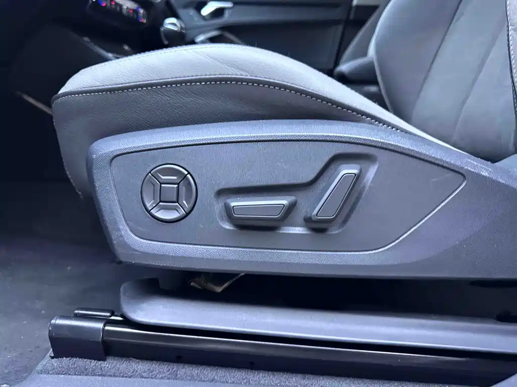 Audi Q3 — миниатюра 17