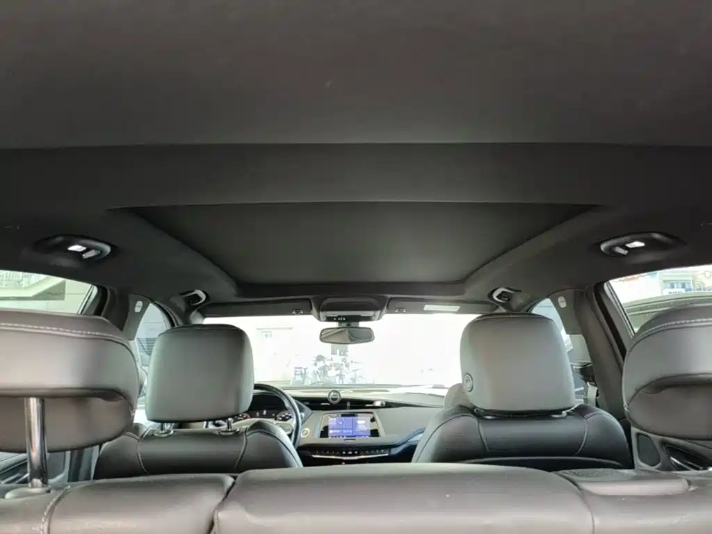 Cadillac XT4 — миниатюра 18