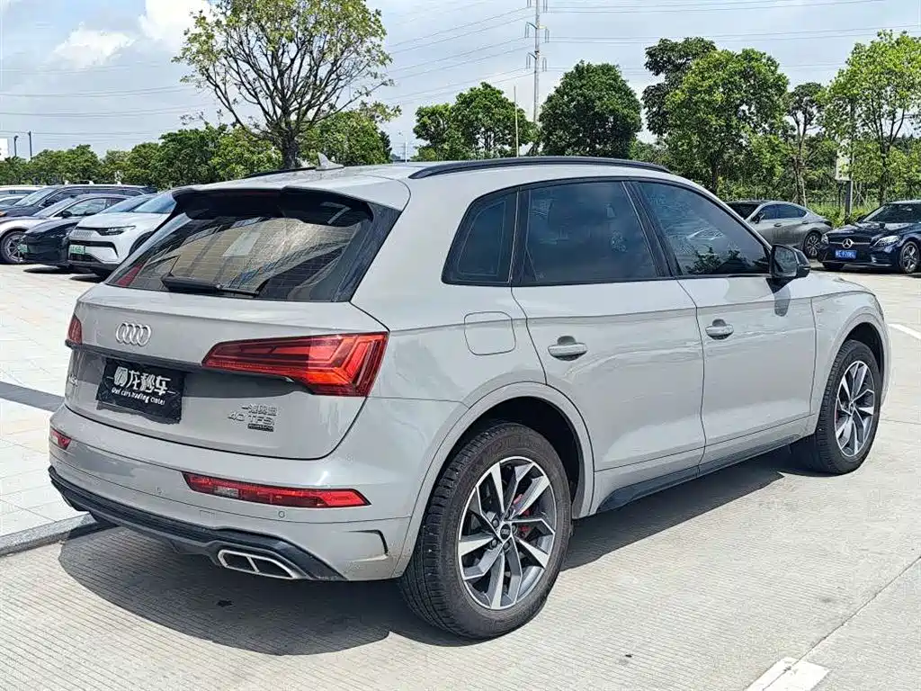 Audi Q5L — миниатюра 8