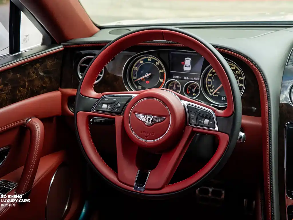 Bentley Flying Spur — миниатюра 15