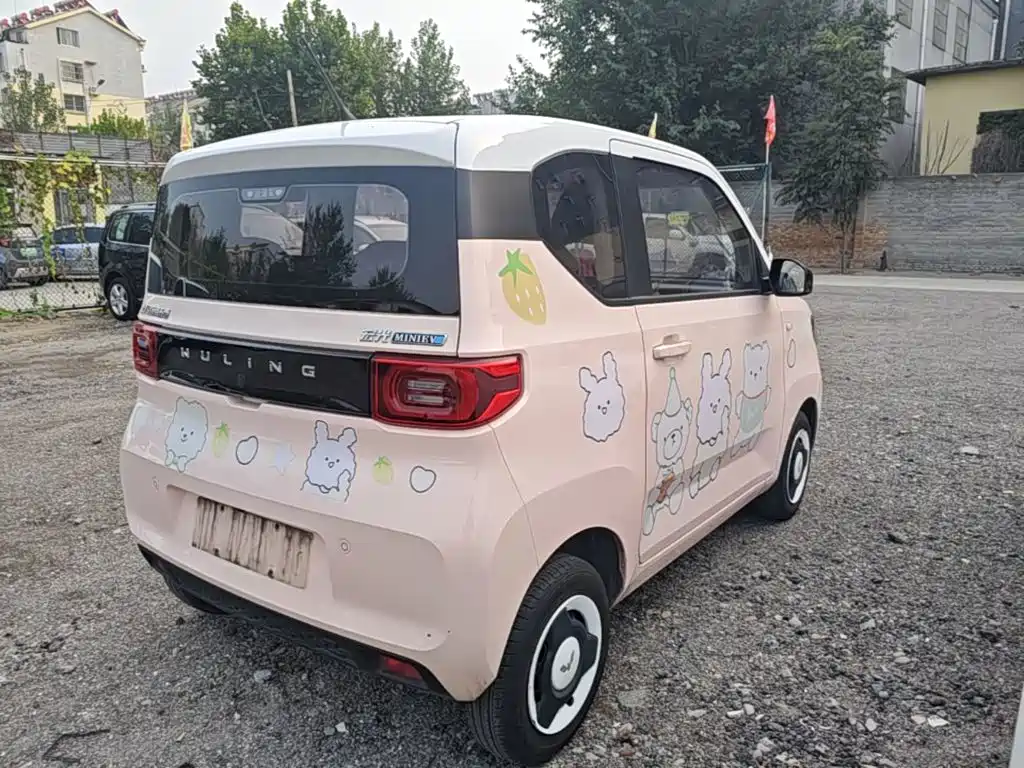 Wuling MINIEV — миниатюра 7