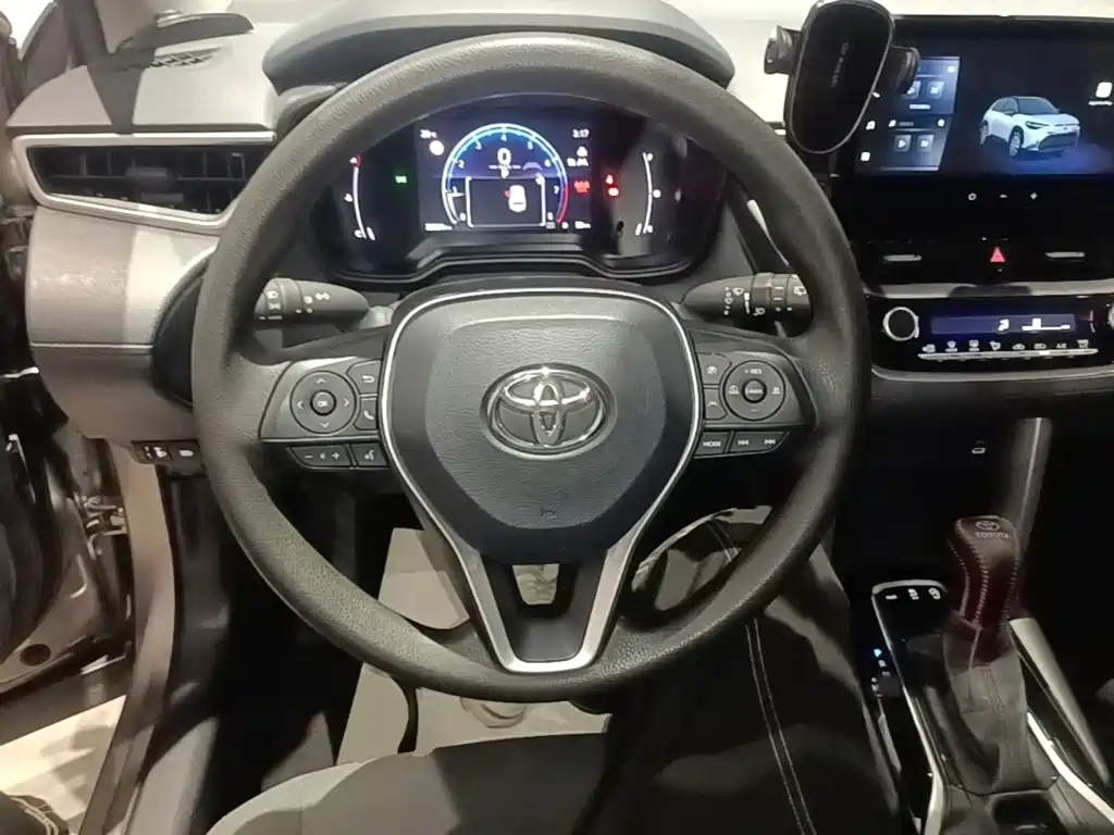 Toyota Frontlander — миниатюра 11