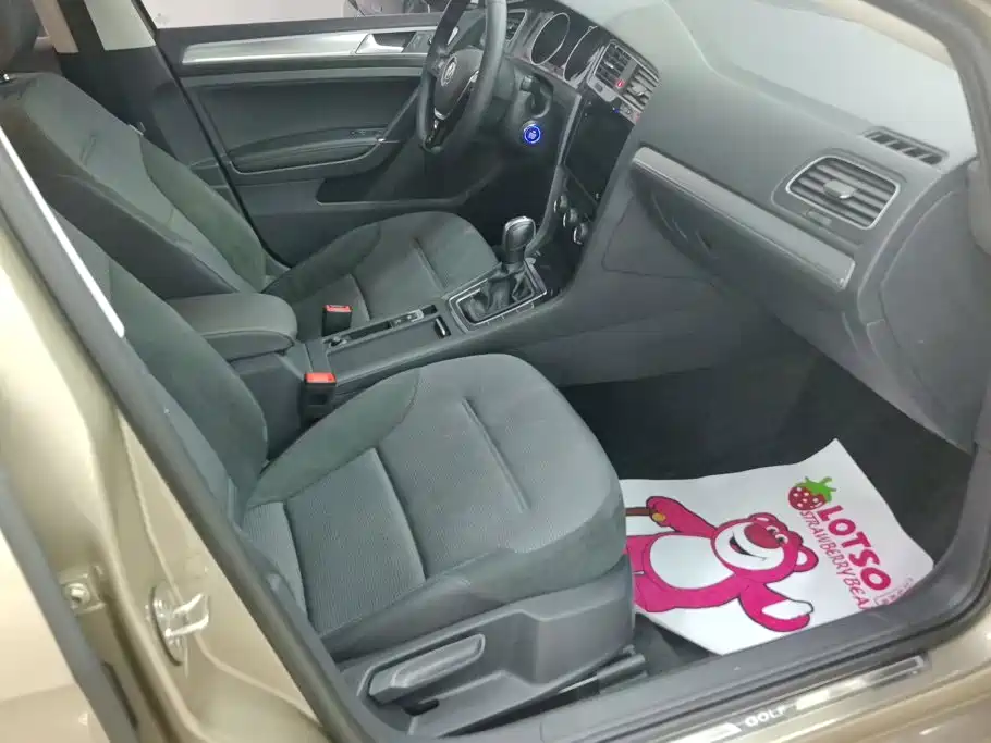 Volkswagen Golf — миниатюра 8