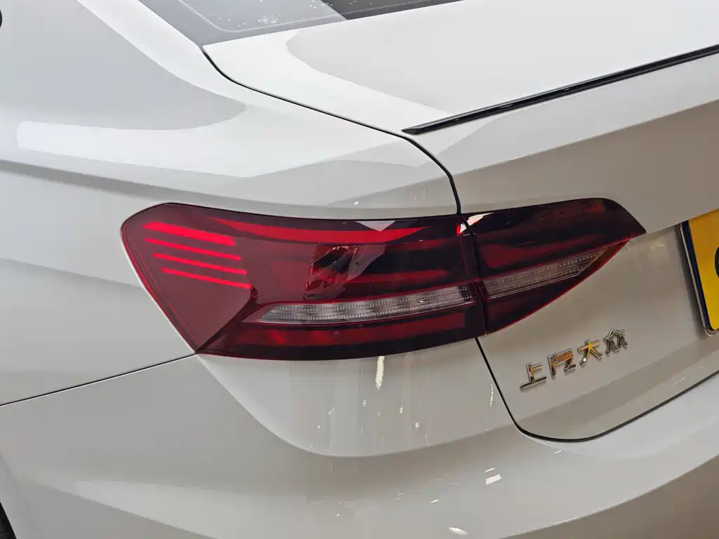 Volkswagen Lavida — миниатюра 7