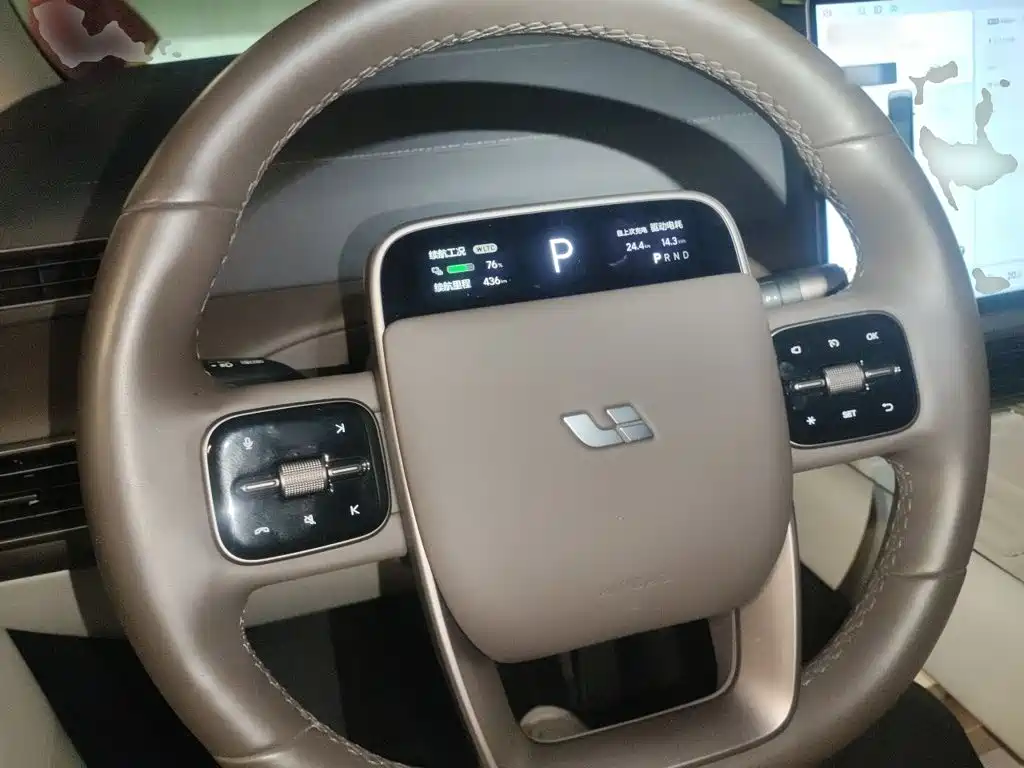 Li Auto Li MEGA — миниатюра 7