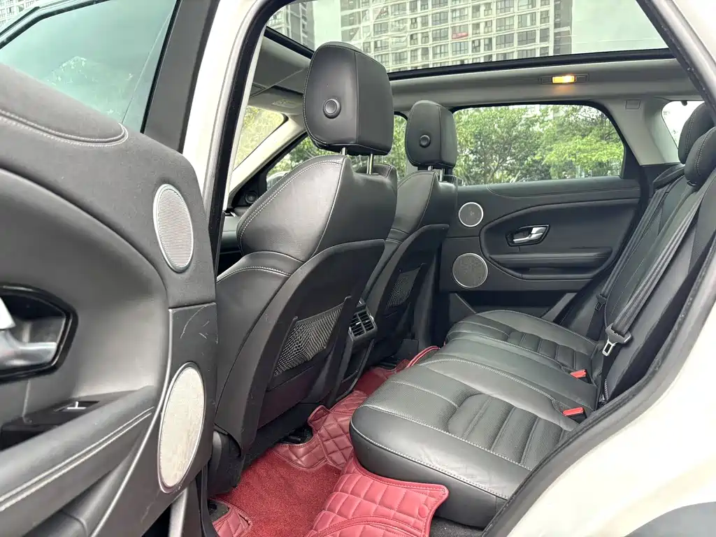 Land Rover Evoque — миниатюра 6