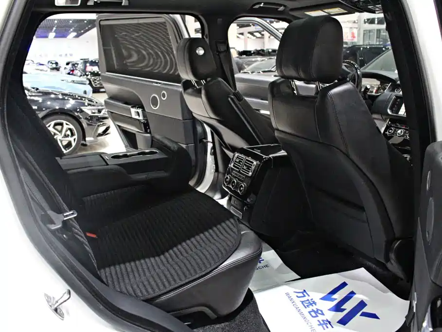 Land Rover Range Rover — миниатюра 12