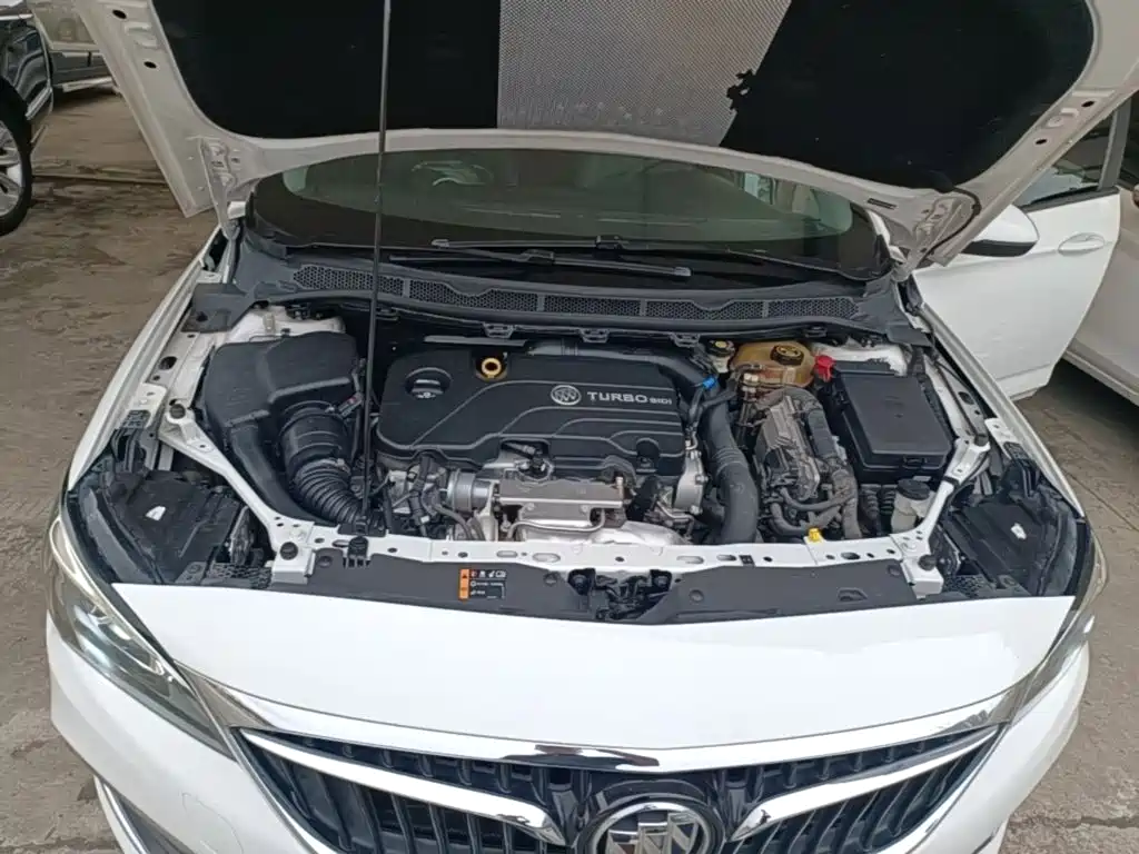 Buick Verano — миниатюра 20