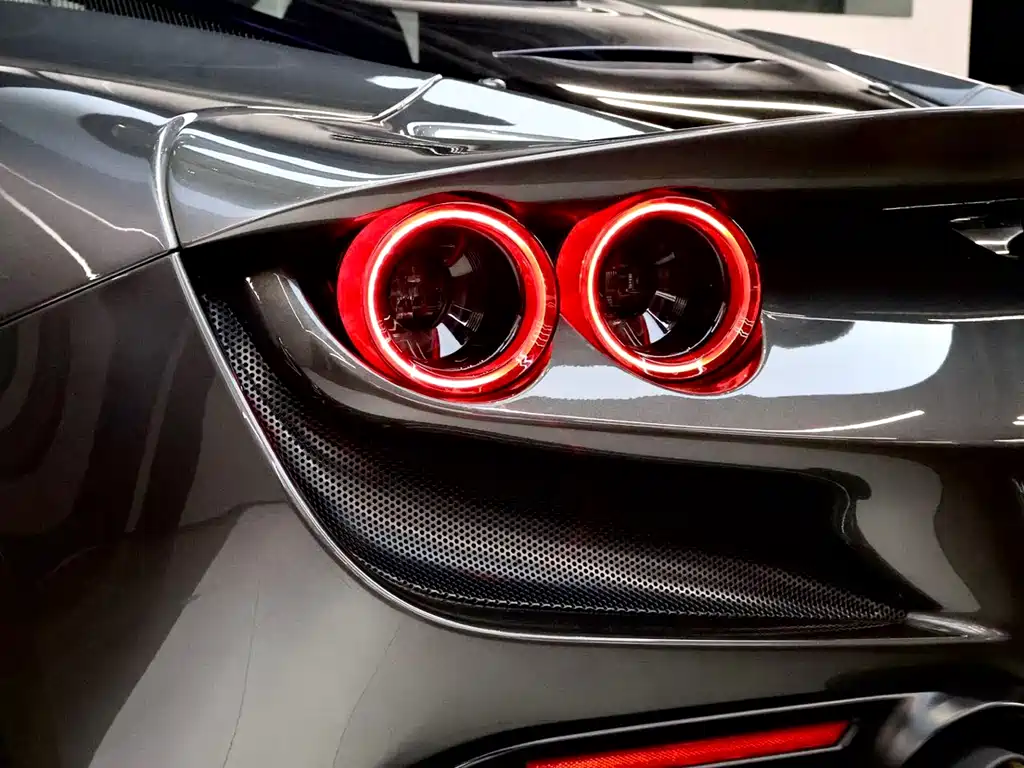 Ferrari F8 2019 Tributo 3.9T V8