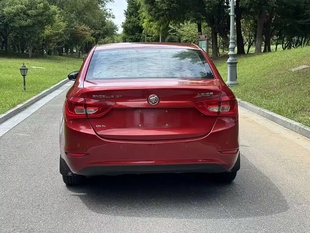 Buick Excelle — миниатюра 5