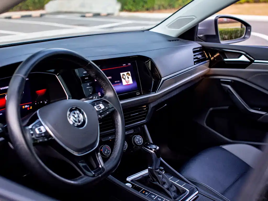 Volkswagen Sagitar — миниатюра 8