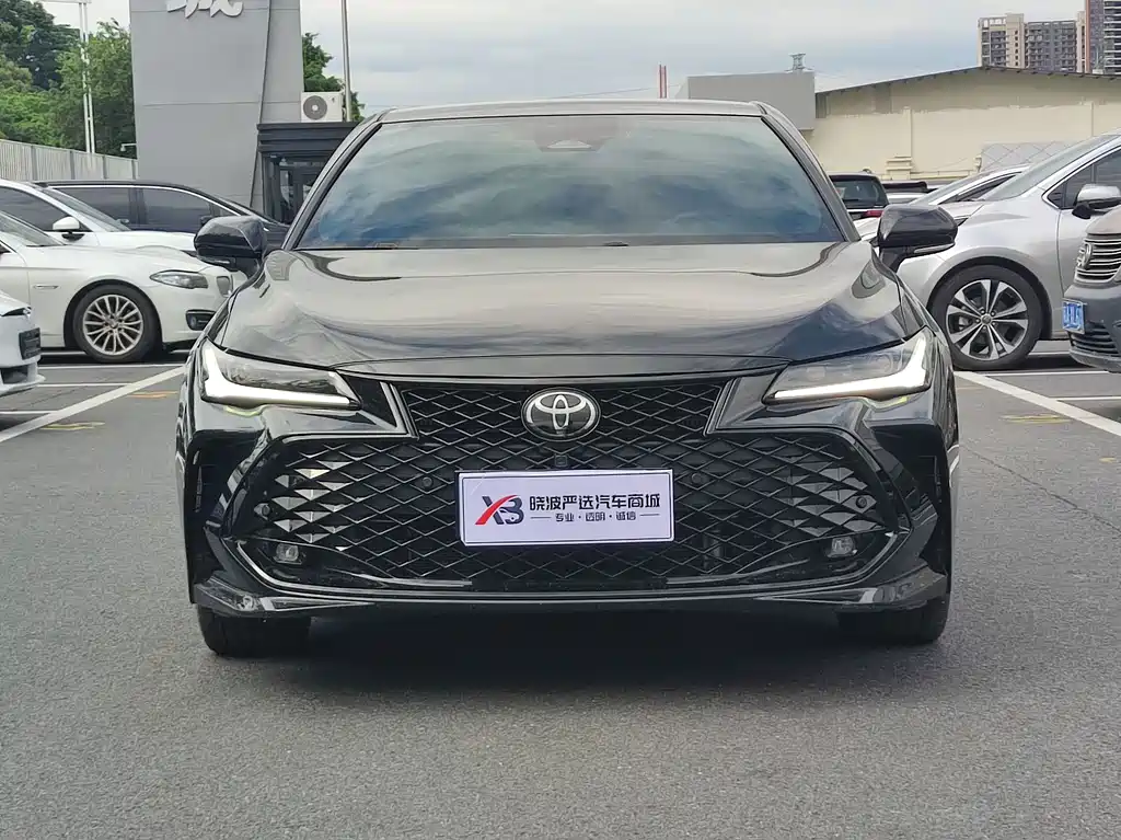 Toyota Avalon — миниатюра 2