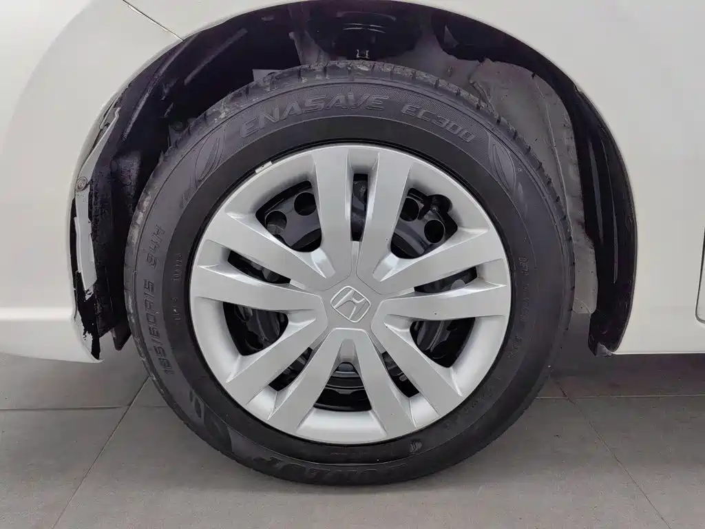 Honda Fit — миниатюра 17