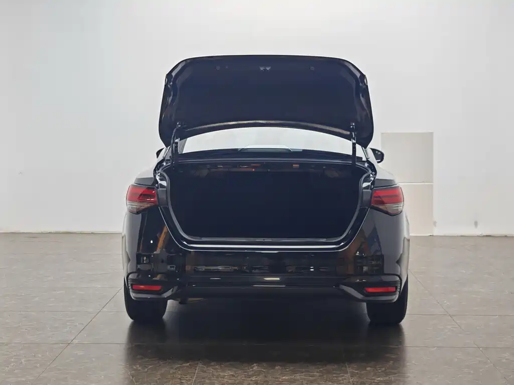 Nissan Sylphy — миниатюра 12