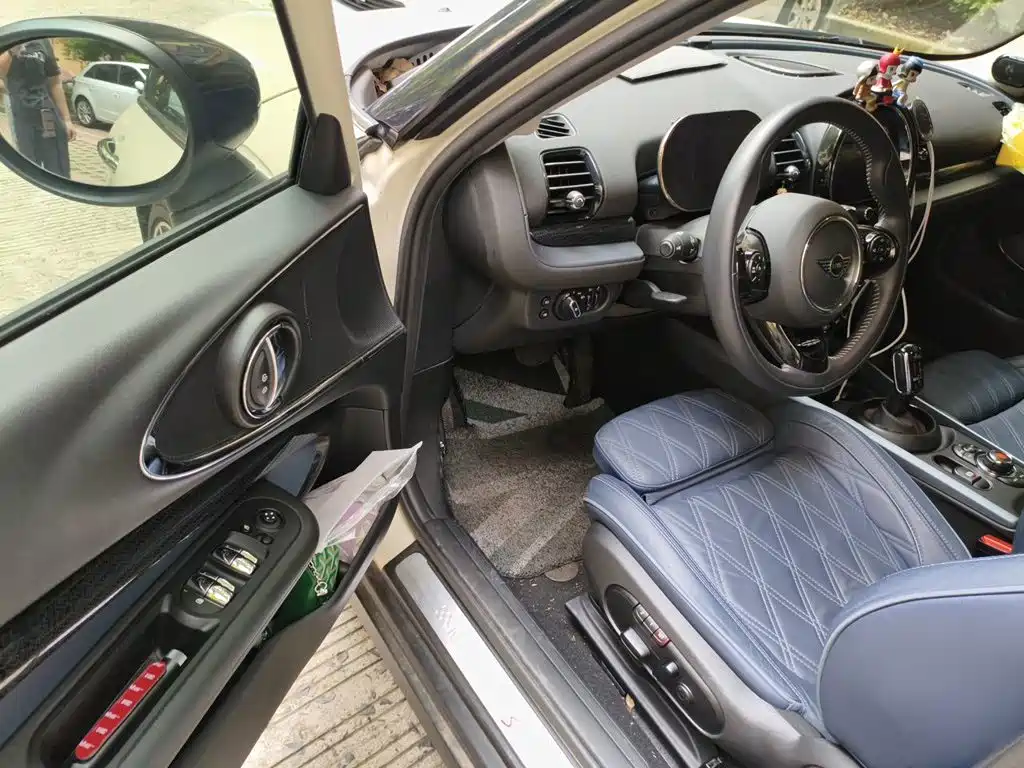MINI Mini Clubman — миниатюра 12