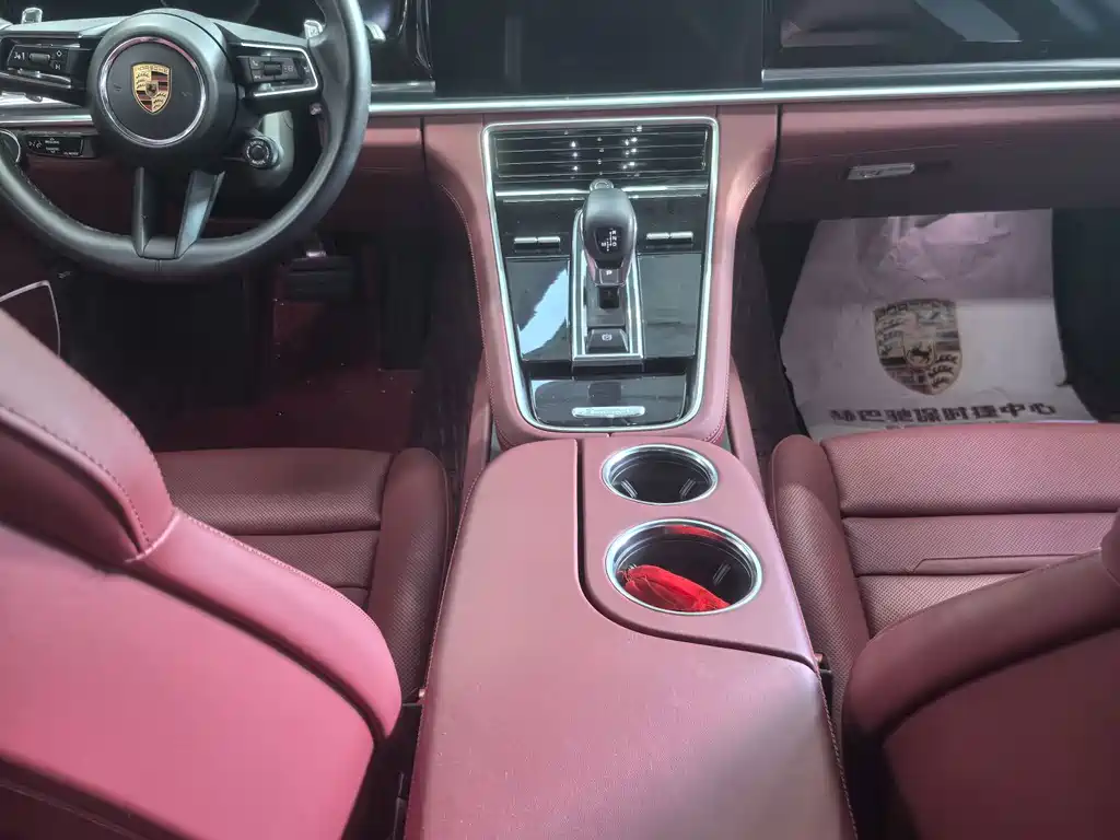 Porsche Panamera — миниатюра 13