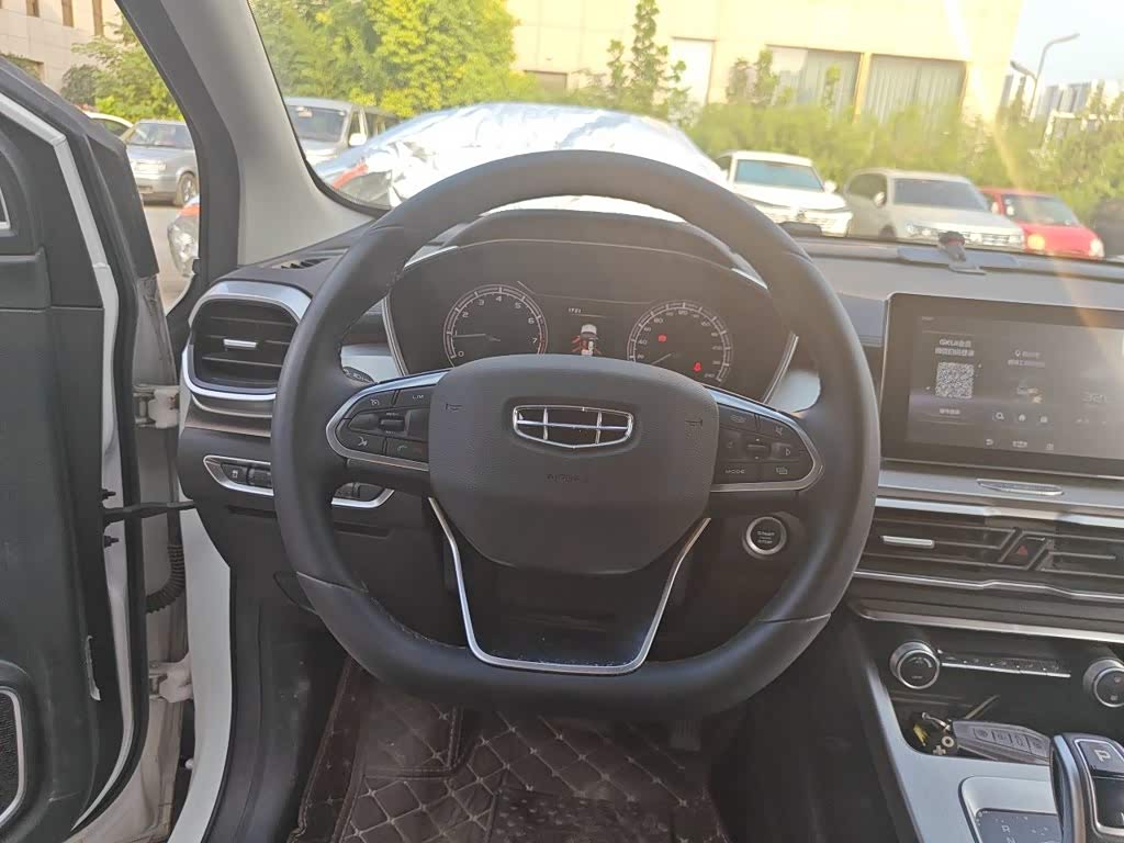 Geely Binyue 1.4 л 2021 г. Белый, пробег 19100 км