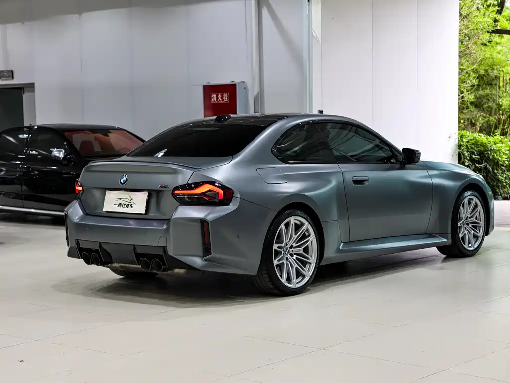 BMW M2 2024 M2