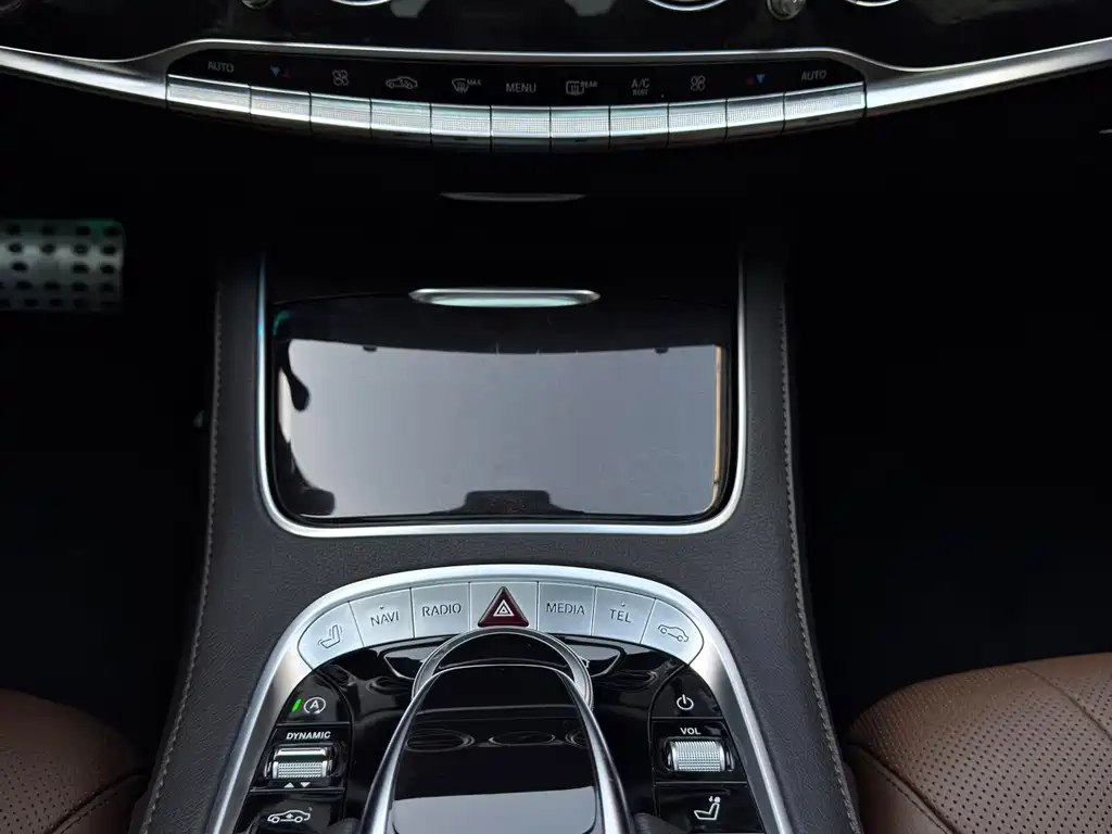 Mercedes-Benz S-Class — миниатюра 6