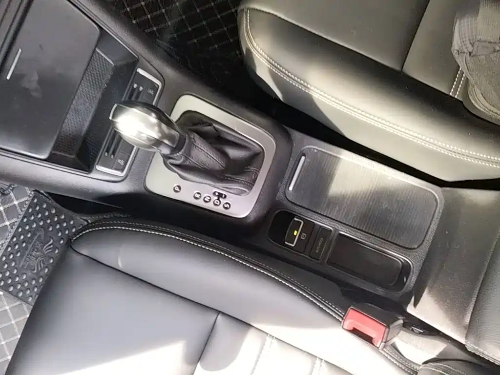 Volkswagen Tiguan — миниатюра 14